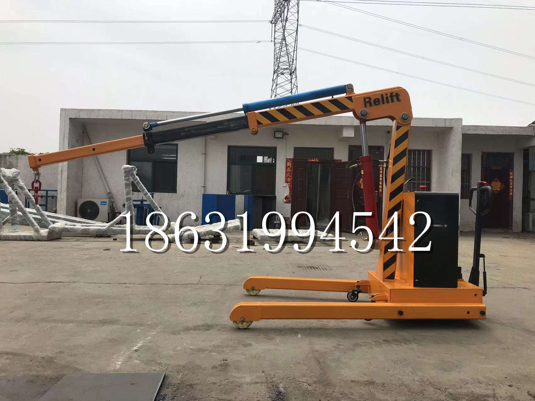 平遥县久征定做3吨三轮随车吊 农用园林绿化移树吊 平板工程用小吊机